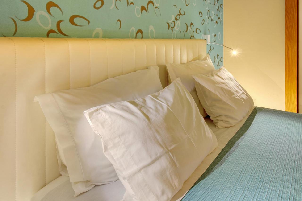 Dfm Happy Days B - Funchal Apartman Kültér fotó
